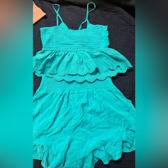 COPY - Love & Piece women/juniors short set. Size L - Picture 3 of 5